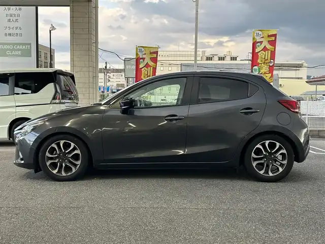 マツダ デミオ XD ツーリング 奈良県 2014(平26)年 9.6万km メテオグレーマイカ 4WD/純正メーカーナビ/BT/CD/USB/SD/TV/DVD//社外マフラー(RIVID)/社外エアクリ/RSR車高調/レーダー探知機/レーダークルコン/横滑り防止装置/i-stop/ステアリングスイッチ/パドルシフト/ターボ有/オートLEDライト