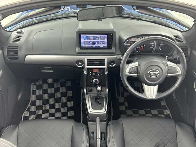 ダイハツ コペン セロ 愛知県 2016(平28)年 2.9万km クリアブルークリスタルメタリック 純正７インチナビ/（Bluetooth/フルセグ/DVD再生）/ETC車載器/レザレッドシートカバー/LEDヘッドライト/フォグランプ/シートヒーター/純正フロントドライブレコーダー/純正フロアマット/スマートキー/プッシュスタート/ecoIDLE/純正16インチアルミホイール