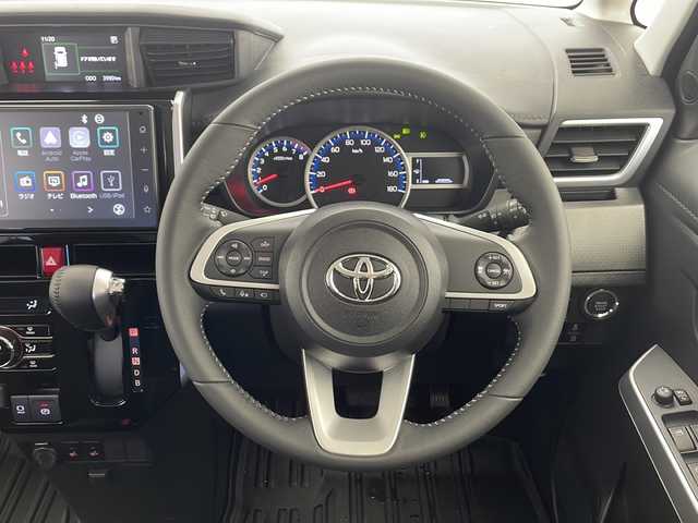 トヨタ ルーミー カスタムG－T 千葉県 2025(令7)年 0.5万km ブラックマイカメタリック/パールホワイト2トーン 衝突軽減ブレーキ/レーンキープアシスト/レーダークルーズコントロール/オートマチックハイビーム/全方位カメラ/純正ディスプレイオーディオ/（フルセグ/Bluetooth/USB/FM/AM）/アイドリングストップ/シートヒーター（運転席＋助手席）/LEDヘッドライト/フォグライト/コーナーセンサー（前後）/電動格納ミラー/ロールサンシェード