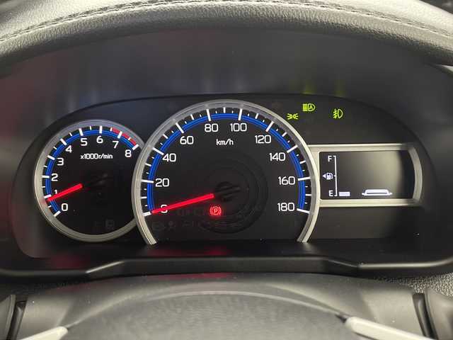 トヨタ ルーミー カスタムG－T 千葉県 2025(令7)年 0.5万km ブラックマイカメタリック/パールホワイト2トーン 衝突軽減ブレーキ/レーンキープアシスト/レーダークルーズコントロール/オートマチックハイビーム/全方位カメラ/純正ディスプレイオーディオ/（フルセグ/Bluetooth/USB/FM/AM）/アイドリングストップ/シートヒーター（運転席＋助手席）/LEDヘッドライト/フォグライト/コーナーセンサー（前後）/電動格納ミラー/ロールサンシェード