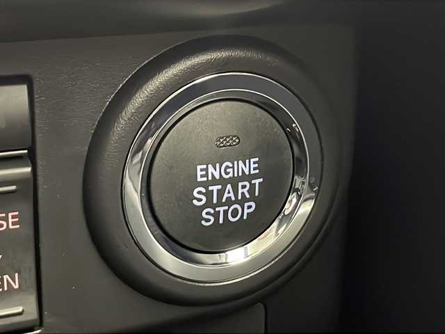 トヨタ ルーミー カスタムG－T 千葉県 2025(令7)年 0.5万km ブラックマイカメタリック/パールホワイト2トーン 衝突軽減ブレーキ/レーンキープアシスト/レーダークルーズコントロール/オートマチックハイビーム/全方位カメラ/純正ディスプレイオーディオ/（フルセグ/Bluetooth/USB/FM/AM）/アイドリングストップ/シートヒーター（運転席＋助手席）/LEDヘッドライト/フォグライト/コーナーセンサー（前後）/電動格納ミラー/ロールサンシェード