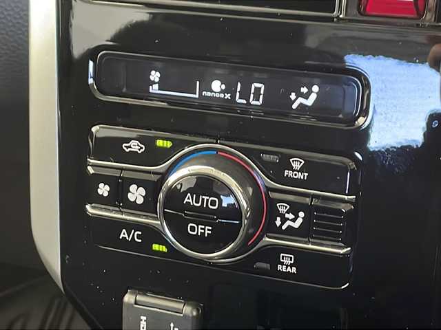 トヨタ ルーミー カスタムG－T 千葉県 2025(令7)年 0.5万km ブラックマイカメタリック/パールホワイト2トーン 衝突軽減ブレーキ/レーンキープアシスト/レーダークルーズコントロール/オートマチックハイビーム/全方位カメラ/純正ディスプレイオーディオ/（フルセグ/Bluetooth/USB/FM/AM）/アイドリングストップ/シートヒーター（運転席＋助手席）/LEDヘッドライト/フォグライト/コーナーセンサー（前後）/電動格納ミラー/ロールサンシェード