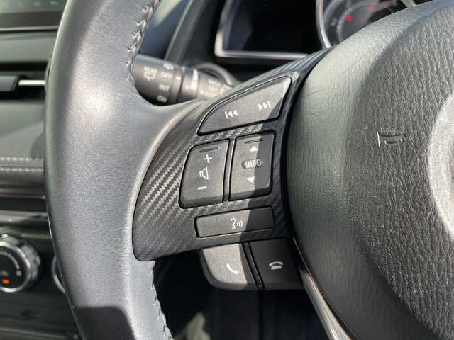 マツダ デミオ XD ブラックレザーリミテッド 千葉県 2016(平28)年 3.6万km ソウルレッドプレミアムメタリック 純正SDナビ/(フルセグTV/BT/CD/DVD/FM/AM)/ヘッドアップディスプレイ/ブラインドスポットモニター/衝突被害軽減システム/車線逸脱警報/バックカメラ/クルーズコントロール/ハーフレザーシート/横滑り防止装置/ETC/アイドリングストップ/LEDヘッドライト/フォグランプ/オートライト/ウィンカーミラー/電動格納ミラー/純正16インチAW/シートヒーター/シートリフター/パドルシフト/プッシュスタート/スマートキー/フロアマット/スペアキー