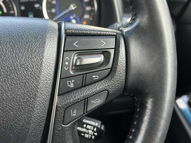 トヨタ アルファードハイブリット S 愛知県 2020(令2)年 5.7万km ホワイトパールクリスタルシャイン 純正メモリナビ(FM/AM/CD/DVD/BT/USB/Miracast/フルセグ)/トヨタセーフティーセンス/ ・レーントレーシングアシスト/ ・プリクラッシュセーフティー/ ・クリアランスソナー/ ・パーキングサポートブレーキ/ ・ロードサインアシスト/ ・レーダークルーズコントロール/ドライブレコーダー/バックカメラ/4WD/nanoe/両側パワースライドドア/LEDヘッドライト/フォグランプ/純正AW17インチ/電動格納ミラー/ETC/プッシュスタート/スマートキー・スペアキー１本/ステアリングリモコン/ハンズフリー/ABS/取扱説明書・保証書