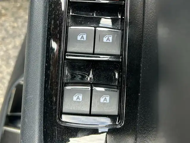 トヨタ アルファードハイブリット S 愛知県 2020(令2)年 5.7万km ホワイトパールクリスタルシャイン 純正メモリナビ(FM/AM/CD/DVD/BT/USB/Miracast/フルセグ)/トヨタセーフティーセンス/ ・レーントレーシングアシスト/ ・プリクラッシュセーフティー/ ・クリアランスソナー/ ・パーキングサポートブレーキ/ ・ロードサインアシスト/ ・レーダークルーズコントロール/ドライブレコーダー/バックカメラ/4WD/nanoe/両側パワースライドドア/LEDヘッドライト/フォグランプ/純正AW17インチ/電動格納ミラー/ETC/プッシュスタート/スマートキー・スペアキー１本/ステアリングリモコン/ハンズフリー/ABS/取扱説明書・保証書