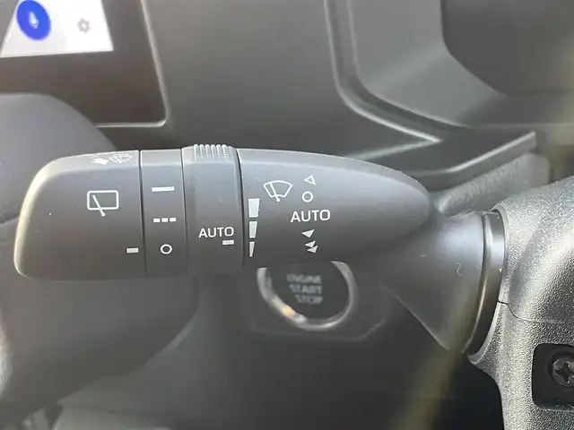 トヨタ ランドクルーザー ２５０ VX 兵庫県 2024(令6)年 0.8万km プラチナホワイトパールマイカ メーカーOPトヨタチームメイト/12.3インチディスプレイオーディオ/パノラミックビューモニター/黒レザー　ベンチレーションシート/モデリスタ/パワーバックドア/デジタルインナーミラー/サンルーフ/丸目LEDヘッドライト/社外フロアマット＋トランクマット/ワンオーナー/フルセグTV/パワーシート/シートヒーター/ルーフレール