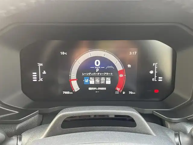 トヨタ ランドクルーザー ２５０ VX 兵庫県 2024(令6)年 0.8万km プラチナホワイトパールマイカ メーカーOPトヨタチームメイト/12.3インチディスプレイオーディオ/パノラミックビューモニター/黒レザー　ベンチレーションシート/モデリスタ/パワーバックドア/デジタルインナーミラー/サンルーフ/丸目LEDヘッドライト/社外フロアマット＋トランクマット/ワンオーナー/フルセグTV/パワーシート/シートヒーター/ルーフレール