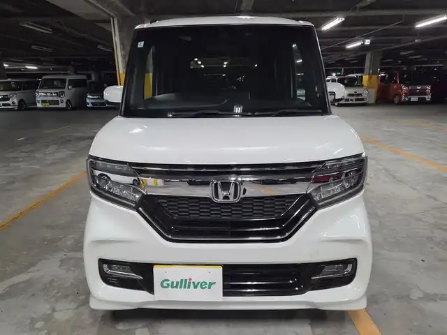ホンダ Ｎ ＢＯＸ カスタム G L ホンダセンシング 長崎県 2020(令2)年 6.9万km プラチナホワイトパール 純正8型ナビ/フルセグTV/片側パワースライドドア/バックカメラ/ビルトインETC/アダプティブクルーズコントロール/ホンダセンシング/・衝突被害軽減ブレーキ/・車線逸脱防止支援システム/・前後誤発進抑制機能/・標識認識機能/・オートハイビーム/LEDヘッドランプ/ステアリングスイッチ/ベンチシート/前席シートヒーター/後席チップアップシート/純正14インチアルミホイール/スマートキー/プッシュエンジンスタート/禁煙車