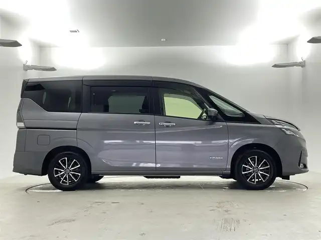 日産 セレナ e－パワー XV 福井県 2020(令2)年 6.5万km ダークメタルグレー 寒冷地仕様/・ハンドルヒーター/メーカーオプション/・セーフティパックB/・ヒーター付きドアミラー/・インテリジェントドアミラー/・カーテンエアバック/プロパイロット/・衝突軽減ブレーキ/・レーンキープアシスト/・クルーズコントロール（追従有）/アルパイン11インチナビゲーション/【AM/FM/CD/DVD/Bluetooth/フルセグTV】/フリップダウンモニター/アラウンドビューモニター/ETC/両側パワースライドドア/プッシュスタート/スマートキー/オートライト/LEDヘッドライド/フォグランプ