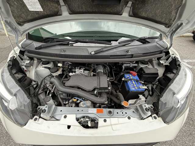 トヨタ タンク G 千葉県 2020(令2)年 7.4万km パールホワイトⅢ スマートアシストIII/・衝突回避支援ブレーキ/・オートマチックハイビーム/・車線逸脱警報/・誤発進抑制制御/・先行車発進お知らせ/純正SDナビ（AM/FM/CD/DVD/Bluetooth）/フルセグTV/ドライブレコーダー　DRT-H68A/前席シートヒーター/ETC2.0/両側パワースライドドア/アイドリングストップ/純正フロアマット/スマートキー