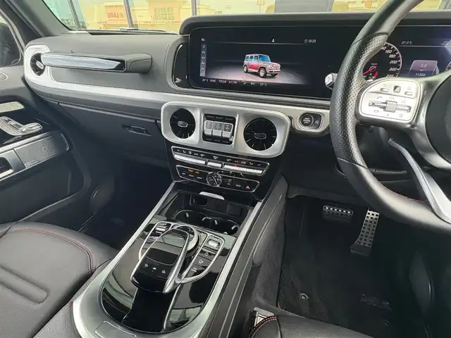 メルセデス・ベンツ ゲレンデヴァーゲン Ｇ４００ｄ AMGライン 石川県 2021(令3)年 1.2万km オブシディアンブラック アクティブブレーキアシスト/アテンションアシスト/レーンキーピングアシスト/ブラインドスポットアシスト/インテリジェントライト/サンルーフ/シートヒーター/パワーシート/パーキングアシスト/クルコン/ETC２．０/純正フロアマット/取説・保証書・スペアキー/記録簿