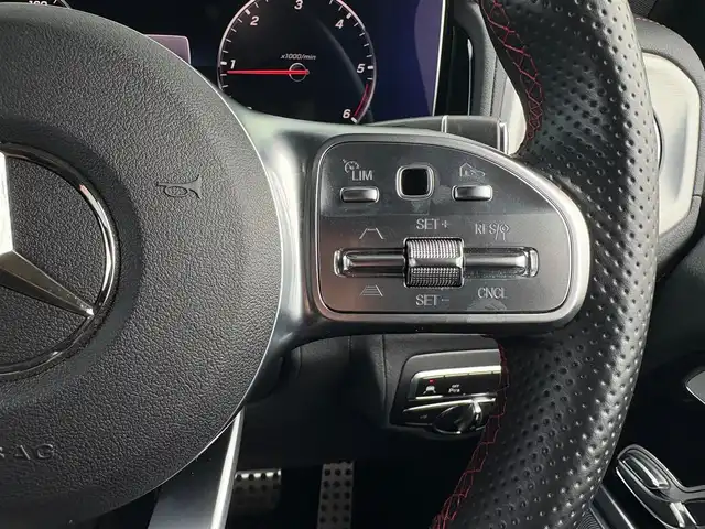 メルセデス・ベンツ ゲレンデヴァーゲン Ｇ４００ｄ AMGライン 石川県 2021(令3)年 1.2万km オブシディアンブラック アクティブブレーキアシスト/アテンションアシスト/レーンキーピングアシスト/ブラインドスポットアシスト/インテリジェントライト/サンルーフ/シートヒーター/パワーシート/パーキングアシスト/クルコン/ETC２．０/純正フロアマット/取説・保証書・スペアキー/記録簿