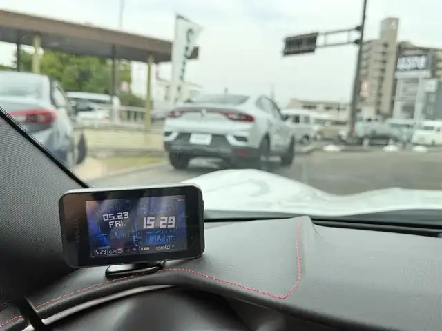 シボレー コルベット クーペ 香川県 2014(平26)年 5.5万km 白 純正ディスプレイオーディオ/社外SDナビ/バックカメラ/専用赤革シート/全席パワーシート/全席シートヒーター/ベンチレーション/BOSEサウンド/HUD/スマートキー/パドルシフト/ドライブレコーダー/電子パーキング/純正F18インチ/R１９インチアルミ/スマートキー/ETC