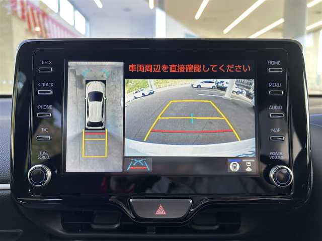 トヨタ ヤリス Z 福島県 2022(令4)年 1万km ホワイトパールクリスタルシャイン 登録時走行距離：9935km/純正メモリナビ/ (BT/AM/FM)/バックカメラ/全周囲カメラ/プッシュスタート/前後ドライブレコーダー/ステアリングスイッチ/クルーズコントロール/シートヒーター/ (D席/N席）/純正フロアマット/電動格納ミラー/ウィンカーミラー/LEDヘッドライト/オートライト/オートマチックハイビーム/横滑り防止装置/レーンキープアシスト/スマートキー/スペアキー/保証書/取扱説明書