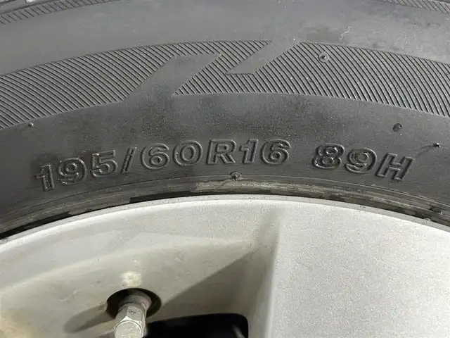 日産 セレナ ハイウェイスター Sハイブリッド 大阪府 2012(平24)年 5.9万km スーパーブラック 純正ナビ(フルセグ/DVD再生/Bluetooth) バックカメラ 後席モニター ETC 両側パワースライドドア クルコン オートライト リアオートエアコン スマートキー Pスタート