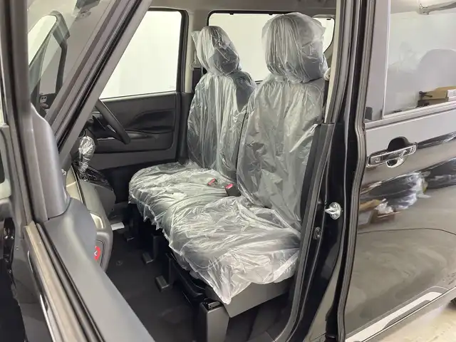三菱 デリカミニ T プレミアム 新潟県 2025(令7)年 0.1千km アメジストブラック 4WD/プロパイロット/純正ディスプレイオーディオ/　AppleCarPlay/AndroidAuto/Bluetooth/HDMI/全方位モニター/両側パワースライドドア/衝突被害軽減ブレーキ/レーンキープアシスト/前後コーナーセンサー/レーダークルーズコントロール/ハーフレザーシート/前席シートヒーター/LEDヘッドライト/オートライト/ステアリングヒーター/パドルシフト/禁煙車
