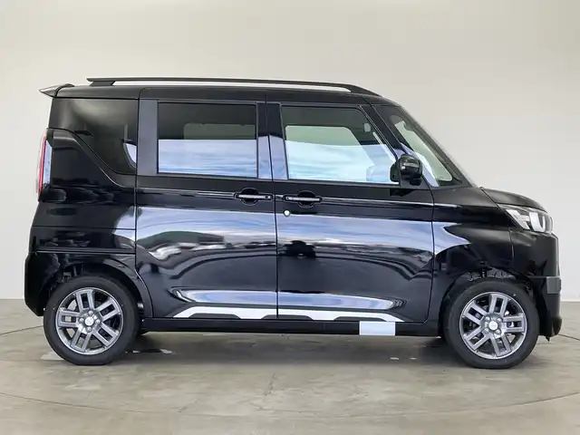 三菱 デリカミニ T プレミアム 新潟県 2025(令7)年 0.1千km アメジストブラック 4WD/プロパイロット/純正ディスプレイオーディオ/　AppleCarPlay/AndroidAuto/Bluetooth/HDMI/全方位モニター/両側パワースライドドア/衝突被害軽減ブレーキ/レーンキープアシスト/前後コーナーセンサー/レーダークルーズコントロール/ハーフレザーシート/前席シートヒーター/LEDヘッドライト/オートライト/ステアリングヒーター/パドルシフト/禁煙車