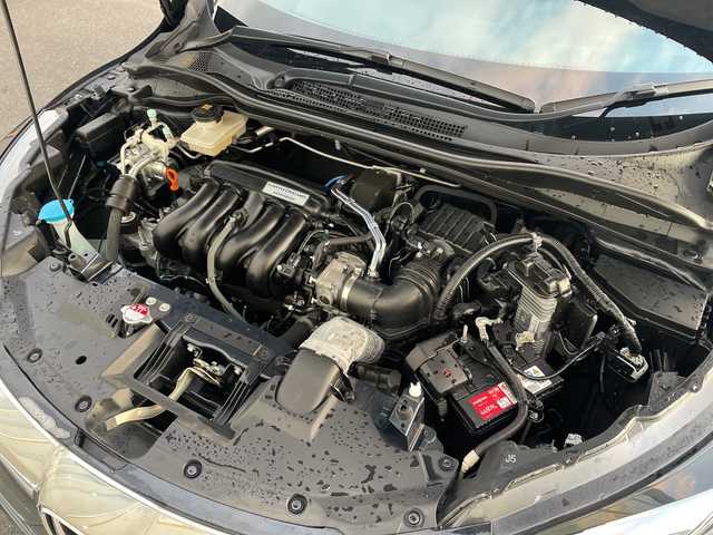 ホンダ ヴェゼル ハイブリッド Z ホンダセンシング 神奈川県 2018(平30)年 2.5万km ミッドナイトブルービームM 純正ナビ(VXM-187VFEi)/ワンセグ/Bluetooth/CD/DVD/HDMI/追従クルーズコントロール　/バックカメラ　/シートヒーター　/コーナーセンサー　/ビルドインＥＴＣ　/ドライブレコーダー　/LEDヘッドライト　/オートライト　/フォグライト　/ドアバイザー/純正フロアマット/純正アルミホイール/レーンキープアシスト/ABS/横滑り防止装置/衝突被害軽減システム/保証書/取扱説明書/記録簿