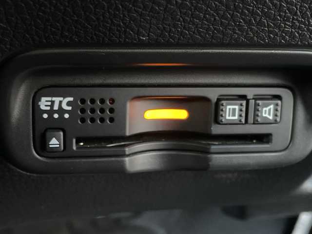 ホンダ ヴェゼル ハイブリッド Z ホンダセンシング 神奈川県 2018(平30)年 2.5万km ミッドナイトブルービームM 純正ナビ(VXM-187VFEi)/ワンセグ/Bluetooth/CD/DVD/HDMI/追従クルーズコントロール　/バックカメラ　/シートヒーター　/コーナーセンサー　/ビルドインＥＴＣ　/ドライブレコーダー　/LEDヘッドライト　/オートライト　/フォグライト　/ドアバイザー/純正フロアマット/純正アルミホイール/レーンキープアシスト/ABS/横滑り防止装置/衝突被害軽減システム/保証書/取扱説明書/記録簿