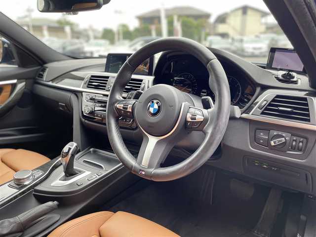 ＢＭＷ ３２０ｄ Mスポーツ 栃木県 2018(平30)年 6万km エストリル・ブルー セレクトパッケージ/・サンルーフ/・マルチディスプレイメーター/ブラウンレザーシート /コンフォートアクセス/インテリジェントセーフティ/パークディスタンスコントロール/アクティブクルーズコントロール/ブラインドスポット /ナビ/バックカメラ/ミラーETC/パワーシート /シートヒーター /LEDヘッドライト/オートライト/ドライブレコーダー/GPSレーダー
