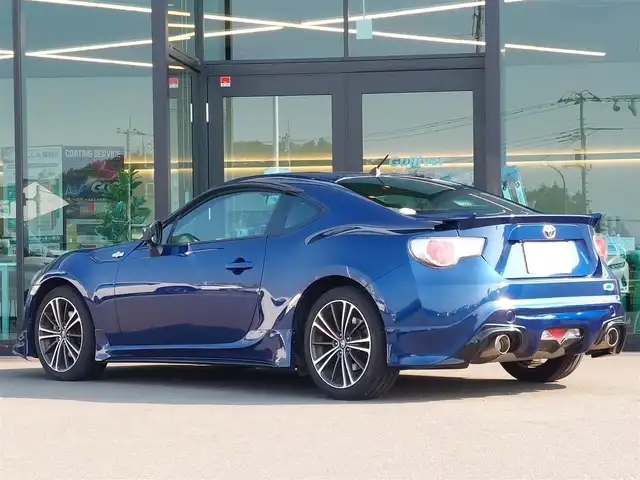 トヨタ ８６ GT 東京都 2012(平24)年 4.9万km ギャラクシーブルーシリカ 純正ナビ/フルセグ/バックカメラ/ETC/パドルシフト/スマートキー/プッシュスタート/純正17インチAW/オートライト/フォグ/リヤスポイラー/電動格納ミラー