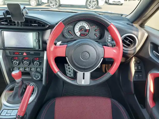 トヨタ ８６ GT 東京都 2012(平24)年 4.9万km ギャラクシーブルーシリカ 純正ナビ/フルセグ/バックカメラ/ETC/パドルシフト/スマートキー/プッシュスタート/純正17インチAW/オートライト/フォグ/リヤスポイラー/電動格納ミラー