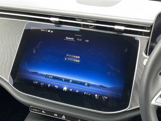 メルセデス・ベンツ Ｍ・ベンツ Ｅ２００ アバンギャルド 東京都 2024(令6)年 0.6万km ハイテックシルバー ワンオーナー/新車時保証書　整備記録簿/取扱説明書　/アクティブブレーキアシスト/アクティブディスタンスアシストディストロニック/アクティブブラインドウスポット/アクティブレーンキーピングアシスト/アクティブパーキングアシスト/アイドリングストップ/純正ナビ/フルセグTV/BT/USB/AppleCarPlay/360度カメラ　ETC【2.0】/レザーシート/シートヒーター/フロントメモリー付パワーシート/スマートキー×2【BOX有】/LEDヘッドライト/オートライト/パドルシフト付皮巻きハンドル/純正18インチアルミ