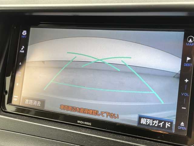 トヨタ プリウス S ツーリングセレクション 千葉県 2010(平22)年 5万km ホワイトパールクリスタルシャイン 純正HDDナビ/（フルセグ/Bluetooth/CD/DVD/FM/AM）/バックカメラ/ETC/ドライブレコーダー（前のみ）/アイドリングストップ/スマートキー/ハロゲンヘッドライト/電動格納ミラー/純正フロアマット/純正サイドバイザー/W＋サイド＋カーテンエアバッグ