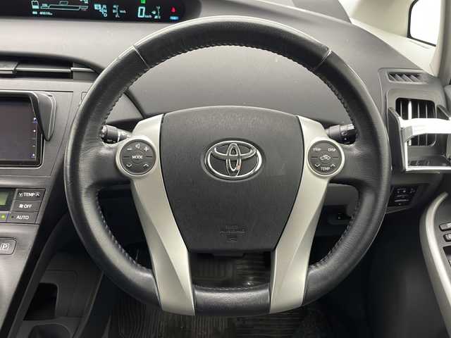 トヨタ プリウス S ツーリングセレクション 千葉県 2010(平22)年 5万km ホワイトパールクリスタルシャイン 純正HDDナビ/（フルセグ/Bluetooth/CD/DVD/FM/AM）/バックカメラ/ETC/ドライブレコーダー（前のみ）/アイドリングストップ/スマートキー/ハロゲンヘッドライト/電動格納ミラー/純正フロアマット/純正サイドバイザー/W＋サイド＋カーテンエアバッグ