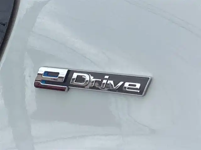 ＢＭＷ ３３０ｅ Mスポーツ アイパフォーマンス 千葉県 2018(平30)年 4.3万km アルピンホワイトⅢ 純正ナビ/バックカメラ/レザーシート/シートヒーター/ETC/取扱説明書/保証書
