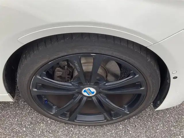 ＢＭＷ ３３０ｅ Mスポーツ アイパフォーマンス 千葉県 2018(平30)年 4.3万km アルピンホワイトⅢ 純正ナビ/バックカメラ/レザーシート/シートヒーター/ETC/取扱説明書/保証書