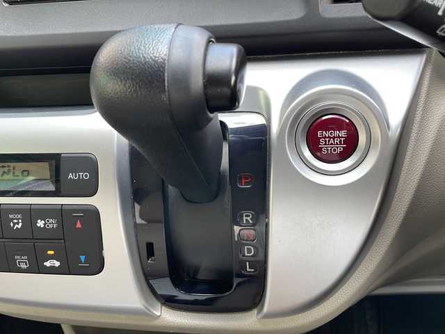 ホンダ Ｎ ＷＧＮ G 岐阜県 2014(平26)年 4.2万km プレミアムホワイトパール 【代車申請中】/禁煙車/社外オーディオ/AM/FM/CD/DVD/HIDヘッドライト/純正フロアマット/アイドリングストップ/オートエアコン/ベンチシート/パワーウィンドウ/パワーステアリング/電動格納ミラー/スマートキー/プッシュスタート/ドアバイザー