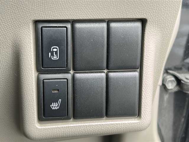 スズキ パレット リミテッド 道北・旭川 2011(平23)年 7.6万km ブルーイッシュブラックパール3 /4WD//禁煙車//純正モニター付きオーディオ//CD/AUX//バックカメラ//左側パワースライドドア//シートヒーター//ミラーヒーター//ETC//オートライト//HIDヘッドライト//エンジンスターター//純正フロアマット//ドアバイザー//プッシュスタート//社外AW冬タイヤ積み込み