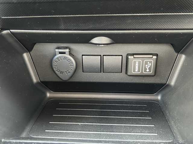 トヨタ ライズ G 鳥取県 2025(令7)年 0.2万km レーザーブルークリスタルシャイン ワンオーナー/スマートキー/プリクラッシュセーフティ/レーンデパーチャーアラート/インテリジェントソナー/オートハイビーム/ディスプレイオーディオ/フルセグ・Bluetooth/ミラーリング・HDMI/バックカメラ/オートリトラクトミラー/オートエアコン/オートワイパー/LEDヘッドライト/保証書・取説