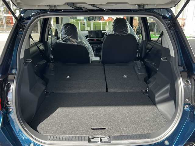 トヨタ ライズ G 鳥取県 2025(令7)年 0.2万km レーザーブルークリスタルシャイン ワンオーナー/スマートキー/プリクラッシュセーフティ/レーンデパーチャーアラート/インテリジェントソナー/オートハイビーム/ディスプレイオーディオ/フルセグ・Bluetooth/ミラーリング・HDMI/バックカメラ/オートリトラクトミラー/オートエアコン/オートワイパー/LEDヘッドライト/保証書・取説