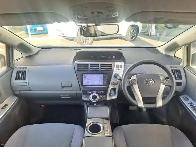 トヨタ プリウス α S 大阪府 2011(平23)年 11.8万km スーパーホワイトⅡ /禁煙車//純正SDナビ【NSZT-W61G】/・SD/CD/DVD/フルTV/Bluetooth/AUX//F.S.Rカメラ・アラウンドビューカメラ//前後ドラレコ【CSD-790FHG】//ビルトインETC//スマートキー//プッシュスタート//純正16AW