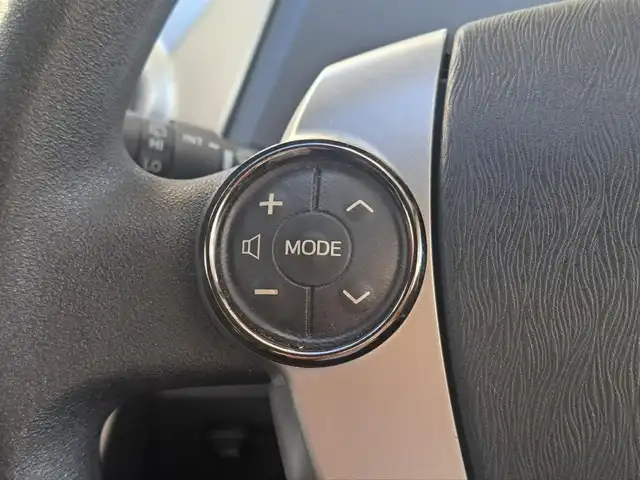 トヨタ プリウス α S 大阪府 2011(平23)年 11.8万km スーパーホワイトⅡ /禁煙車//純正SDナビ【NSZT-W61G】/・SD/CD/DVD/フルTV/Bluetooth/AUX//F.S.Rカメラ・アラウンドビューカメラ//前後ドラレコ【CSD-790FHG】//ビルトインETC//スマートキー//プッシュスタート//純正16AW