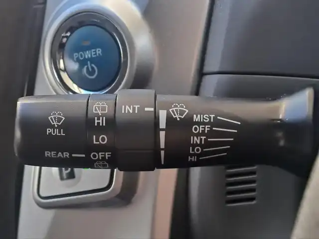 トヨタ プリウス α S 大阪府 2011(平23)年 11.8万km スーパーホワイトⅡ /禁煙車//純正SDナビ【NSZT-W61G】/・SD/CD/DVD/フルTV/Bluetooth/AUX//F.S.Rカメラ・アラウンドビューカメラ//前後ドラレコ【CSD-790FHG】//ビルトインETC//スマートキー//プッシュスタート//純正16AW