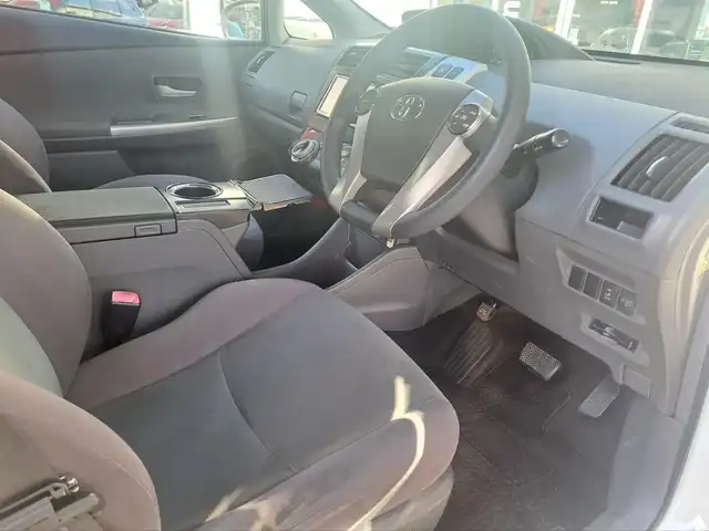 トヨタ プリウス α S 大阪府 2011(平23)年 11.8万km スーパーホワイトⅡ /禁煙車//純正SDナビ【NSZT-W61G】/・SD/CD/DVD/フルTV/Bluetooth/AUX//F.S.Rカメラ・アラウンドビューカメラ//前後ドラレコ【CSD-790FHG】//ビルトインETC//スマートキー//プッシュスタート//純正16AW