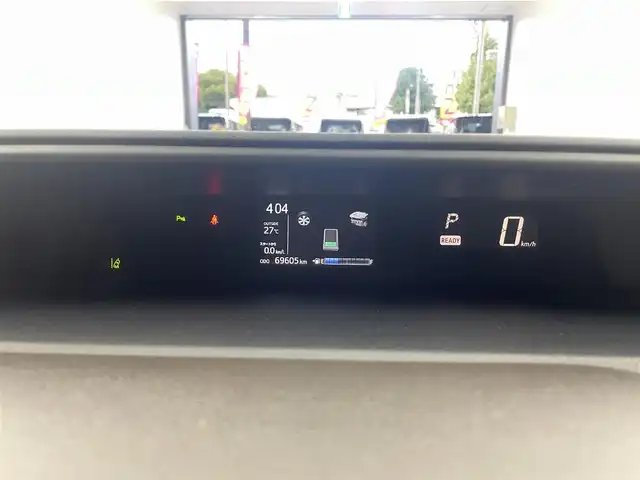 トヨタ アクア クロスオーバー グラム 大阪府 2020(令2)年 7万km オリーブマイカM Panasonic ストラーダ　7インチSDナビ（CN-RE06WD）/・バックカメラ/・フルセグテレビ/・CD/DVD/・AM/FM/・Bluetooth/プリクラッシュセーフティー/クリアランスソナー/レーンディパーチャーアラート/LEDヘッドライト/・オートライト/ハーフレザーシート/・シートヒーター（運転席/助手席）/純正フロアマット/720°ドライブレコーダー/ETC/プッシュスタート/スマートキー