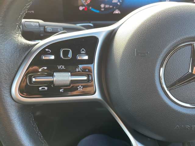 メルセデス・ベンツ ＧＬＢ２００ｄ 静岡県 2021(令3)年 3.4万km マウンテングレー /純正ナビ/地デジTV//Bluetooth//バック/全周囲カメラ//レザーシート//シートヒーター//衝突軽減ブレーキ//ブラインドスポットモニター//キーレスゴー//純正18インチAW//スマートキー//LEDヘッドライト//保証書//取説