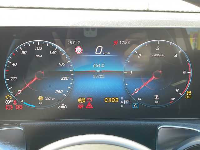 メルセデス・ベンツ ＧＬＢ２００ｄ 静岡県 2021(令3)年 3.4万km マウンテングレー /純正ナビ/地デジTV//Bluetooth//バック/全周囲カメラ//レザーシート//シートヒーター//衝突軽減ブレーキ//ブラインドスポットモニター//キーレスゴー//純正18インチAW//スマートキー//LEDヘッドライト//保証書//取説