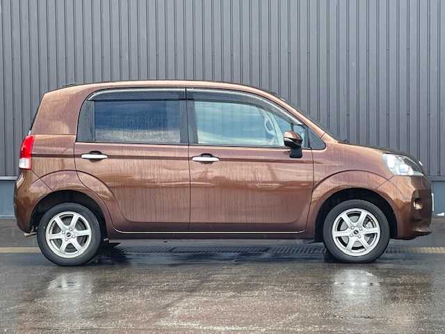 トヨタ ポルテ X 青森県 2015(平27)年 6.2万km ダークブラウンマイカメタリック 社外SDナビ/(フルセグTV/CD/DVD/Bluetooth)/片側パワースライドドア/ルームミラー型ドライブレコーダー/ワンオーナー/ETC/4WD/寒冷地仕様車/オートライト/純正フロアマット/社外アルミホイール/保証書取説あり