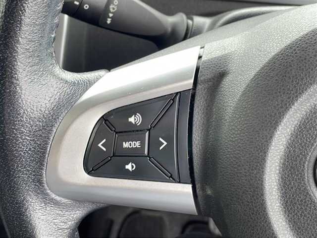 ダイハツ タント カスタム RS トップED SAⅡ 新潟県 2016(平28)年 9.3万km パールホワイトⅢ 8インチメモリーナビ(AVIC-RL901)/(AM/FM/CD/DVD/Bluetooth)/フルセグTV/両側パワースライド/バックカメラ/スマートアシストII/・衝突回避支援ブレーキ/・衝突警報機能/・車線逸脱警報/・誤発進抑制制御機能/・先行車発進お知らせ機能/オートライト/オートエアコン/LEDヘッドライト/電動格納ミラー/スマートキー/スペアキー/ステアリングスイッチ/プッシュスタート/取扱説明書/保証書