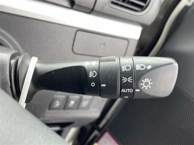 ダイハツ タント カスタム RS トップED SAⅡ 新潟県 2016(平28)年 9.3万km パールホワイトⅢ 8インチメモリーナビ(AVIC-RL901)/(AM/FM/CD/DVD/Bluetooth)/フルセグTV/両側パワースライド/バックカメラ/スマートアシストII/・衝突回避支援ブレーキ/・衝突警報機能/・車線逸脱警報/・誤発進抑制制御機能/・先行車発進お知らせ機能/オートライト/オートエアコン/LEDヘッドライト/電動格納ミラー/スマートキー/スペアキー/ステアリングスイッチ/プッシュスタート/取扱説明書/保証書