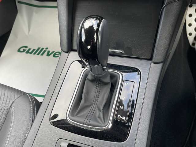 スバル レガシィ Ｂ４ リミテッド 山形県 2019(平31)年 3.7万km アイスシルバーメタリック プリクラッシュブレーキ/ビークル・ダイナミクス・コントロール/レーダークルーズコントロール/レーンキープアシスト/サンルーフ/純正SDナビ/(フルセグ/DVD/CD/BT/USB/Apple CarPlay)/バックカメラ/純正ドライブレコーダー/社外レーダー/アイドリングストップ/レザーシート/前席シートヒーター/ステアリングヒーター/メモリ付きパワーシート/パドルシフト/電動パーキングブレーキ/オートホールド/LEDヘッドライト/フォグランプ/エンジンスターター/プッシュスタート