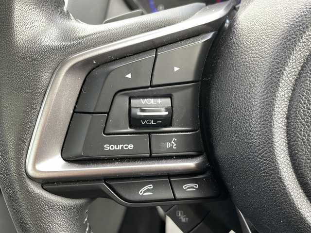 スバル レガシィ Ｂ４ リミテッド 山形県 2019(平31)年 3.7万km アイスシルバーメタリック プリクラッシュブレーキ/ビークル・ダイナミクス・コントロール/レーダークルーズコントロール/レーンキープアシスト/サンルーフ/純正SDナビ/(フルセグ/DVD/CD/BT/USB/Apple CarPlay)/バックカメラ/純正ドライブレコーダー/社外レーダー/アイドリングストップ/レザーシート/前席シートヒーター/ステアリングヒーター/メモリ付きパワーシート/パドルシフト/電動パーキングブレーキ/オートホールド/LEDヘッドライト/フォグランプ/エンジンスターター/プッシュスタート