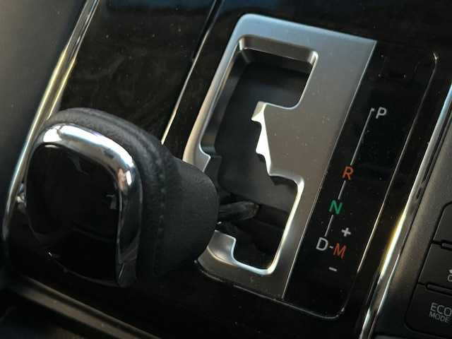 トヨタ ヴェルファイア Z Gエディション 栃木県 2017(平29)年 3.9万km ホワイトパールクリスタルシャイン アルパイン１１インチナビ/・TV/CD/DVD/Bluetooth/USB/HDMI/アルパイン12.8インチフリップダウンモニター/ETC/バック・サイドカメラ/両側パワースライドドア/フルオートパワーウィンドウ/前ドライブレコーダー/クルーズコントロール/パワーバックドア/ハーフレザーシート/ステアリングヒーター/ワイパーデアイサー/社外リップスポイラー/RAYS20インチアルミホイール/ローダウン