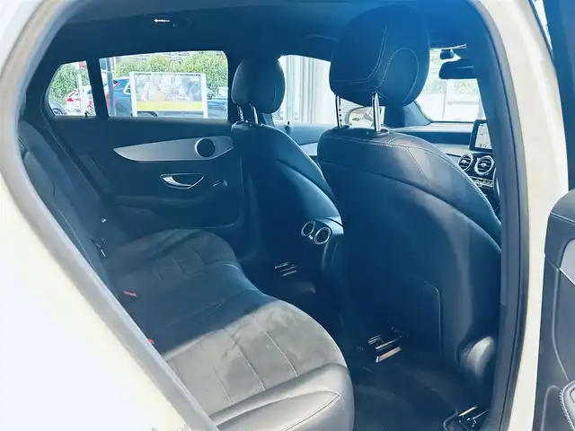 メルセデス・ベンツ ＧＬＣ２００ クーペスポーツ 大阪府 2017(平29)年 6.7万km ダイヤモンドホワイト レーダーセーフティP/ACC/純正ナビ/TV/360度カメラ/純正19インチAW/LEDヘッドライト/電動リアゲート/ブラインドスポット/クリアランスソナー/パドルシフト/ハーフ革/メモリ付きパワーシート/シートヒーター/ETC/ドラレコ