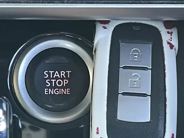 日産 デイズ ルークス ハイウェイスターX 東京都 2015(平27)年 7.5万km スパークリングレッドM 純正ナビ/全周囲カメラ/ETC/片側電動スライドドア/スマートキー/衝突軽減システム/横滑り防止装置/純正フロアマット/リアサーキュレーター/純正14インチAWホイール/フォグライト/プッシュスタート